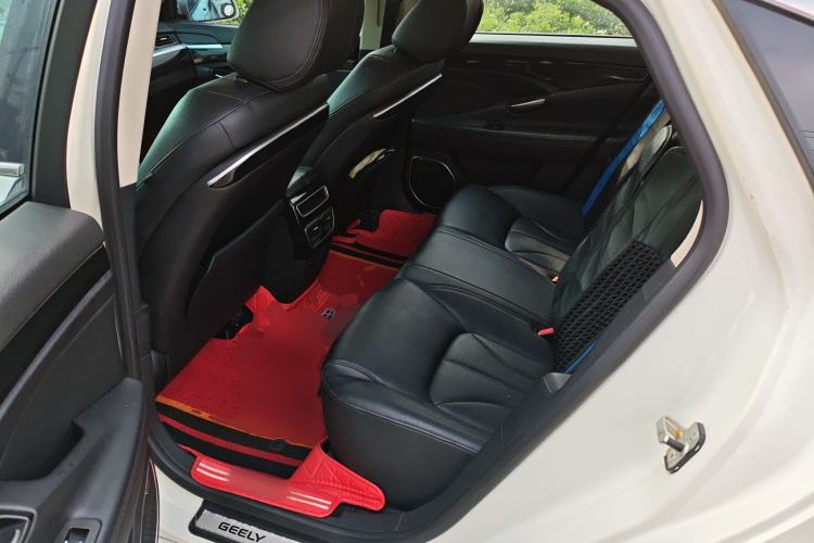 Used Geely Auto Emgrand GT 2015 2.4L Comfort Model Left Rear Seat