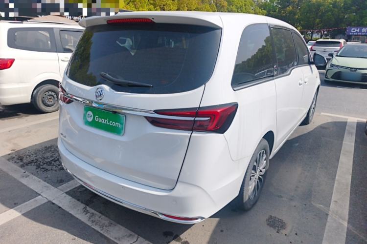 Used Buick GL8 2023 Land Executive Class Comfort Model