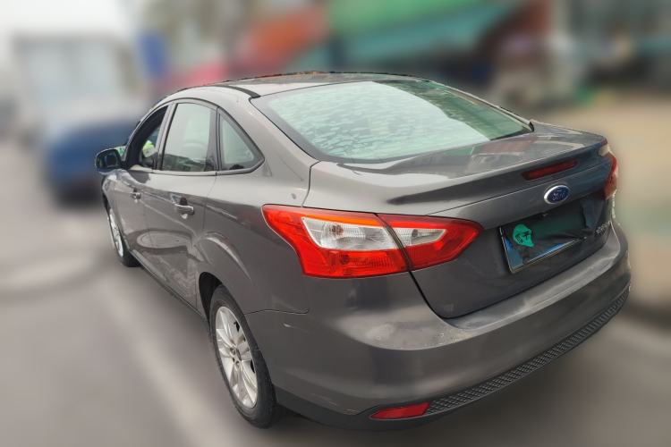 Used Ford Focus 2012 Sedan 1.6L Automatic Comfort Model
