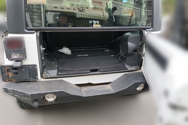 Used Jeep Wrangler 2012 3.6L Sahara two-door version
