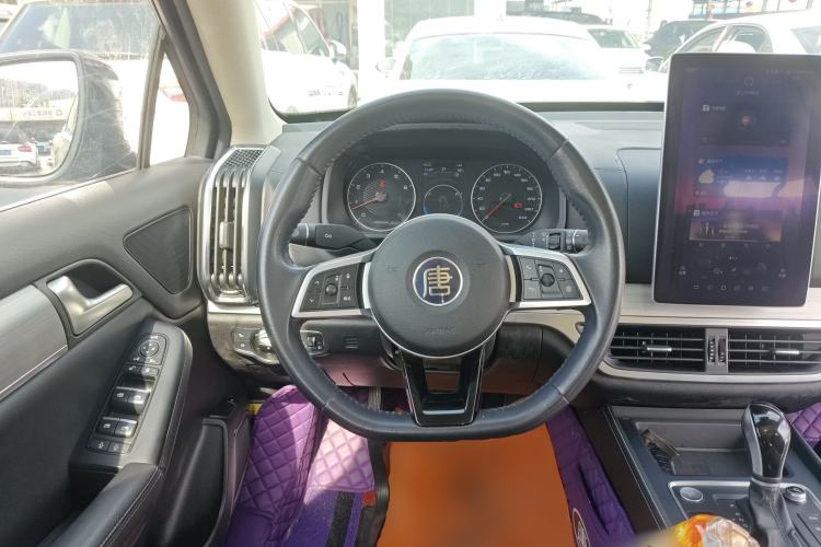 Used BYD Tang 2018 2.0T Automatic SmartConnect Prestige 5-Seater Emission Standard China V
