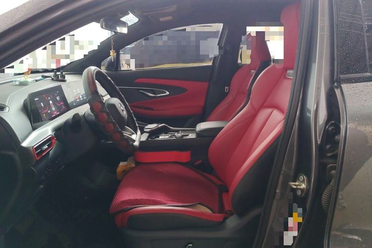 Used CHANGAN UNI-T 2020 1.5T Prestige Version