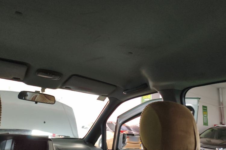 Used Dongfeng Shuaike 2012 2.0L Automatic Luxury 7-Seater Headliner