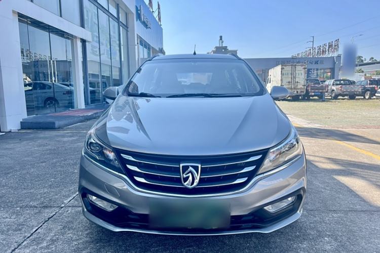 Used Baojun 310W 2017 1.5L Manual Comfort Version China V
