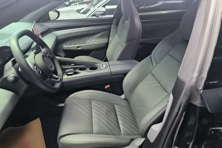 Used Zeekr 001 2024 YOU Edition 100 kWh All-Wheel Drive
