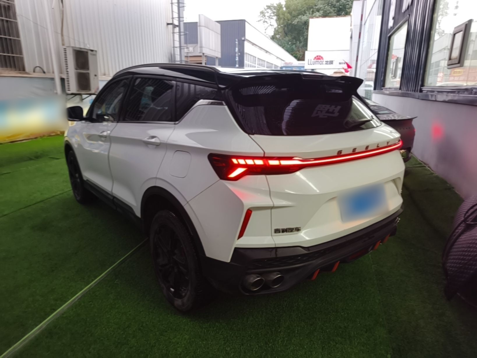 Geely Auto Coolray 2022 Bin Yue COOL 1.5TD DCT Hot Engine Edition — снимка 4