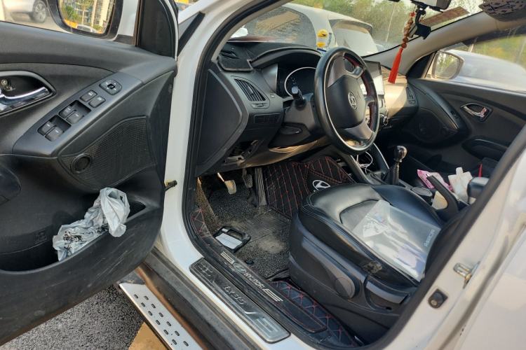 Used Hyundai ix35 2015 2.0L Manual Two-Wheel Drive Comfort Version China IV Standard