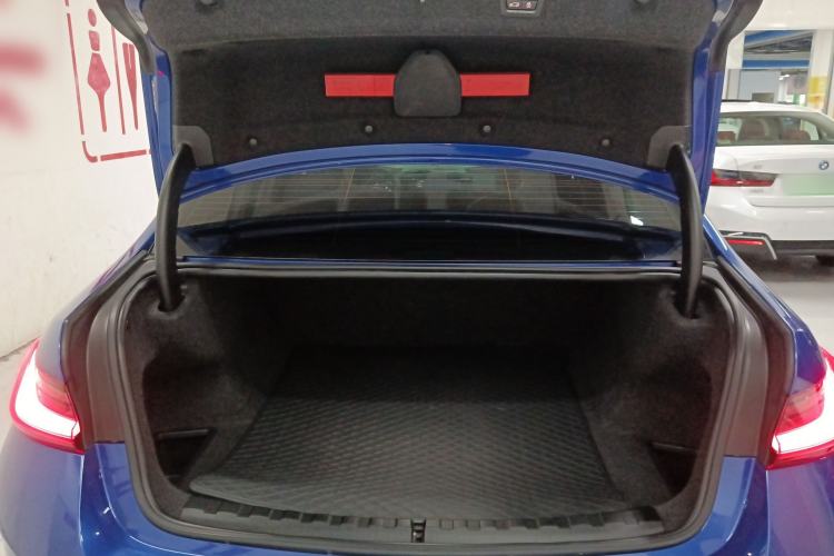 Used BMW i3 2022 eDrive 35 L Trunk