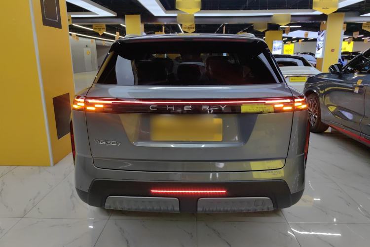 Used Chery Tiggo 7 2025 High-Performance Version 1.6T Two-Wheel Drive Edition Rear