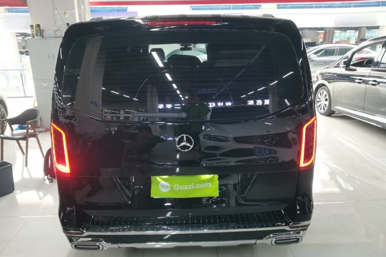 Used Mercedes-Benz Vito 2021 2.0T Elite Version 7 Seats Rear