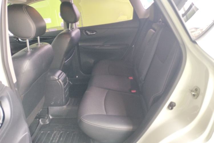 Used Nissan Tiida 2019 1.6L CVT Smart Drive Version China VI Standard