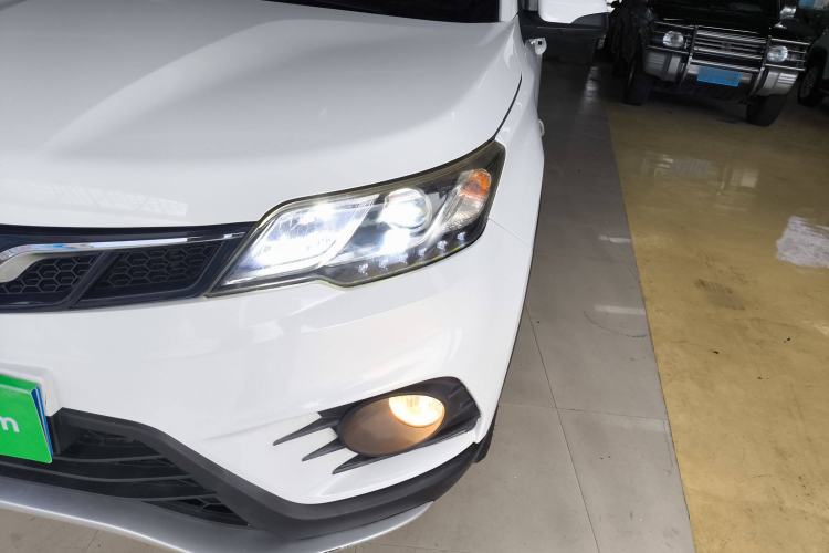 Used Soueast DX3 2018 1.5T CVT Luxury Model
