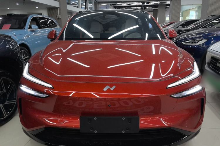 Used ONVO L60 2024 60 kWh Rear-Drive Version
