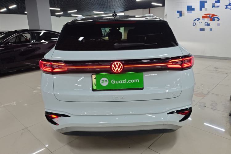 Used Volkswagen ID.4 X 2023 Ultra-Intelligent Long-Range Version
