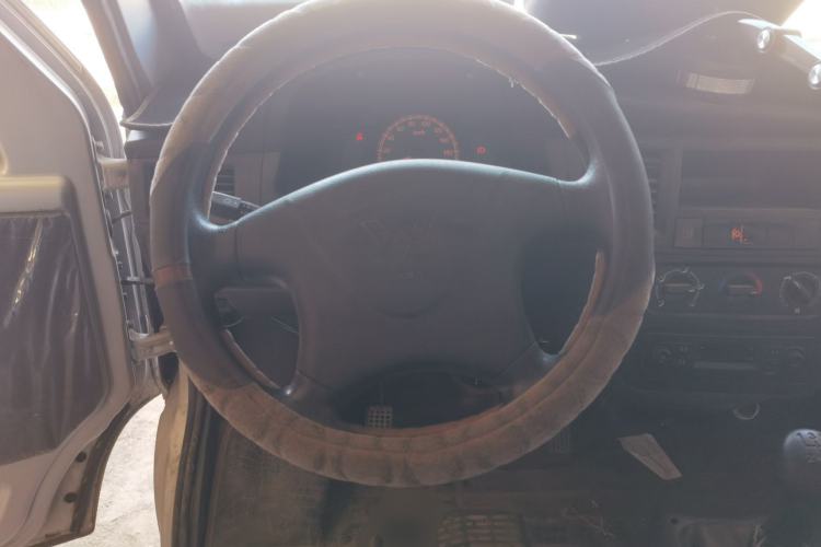 Used Wuling Zhiguang 2015 1.2L S Practical Model LSI
