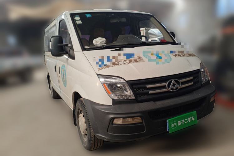 Used SAIC MAXUS Xintu V80 2017 2.5T 5-Speed Manual Aoyuntong National IV Short Wheelbase Ultra-Low Roof 5/6/10-Seater