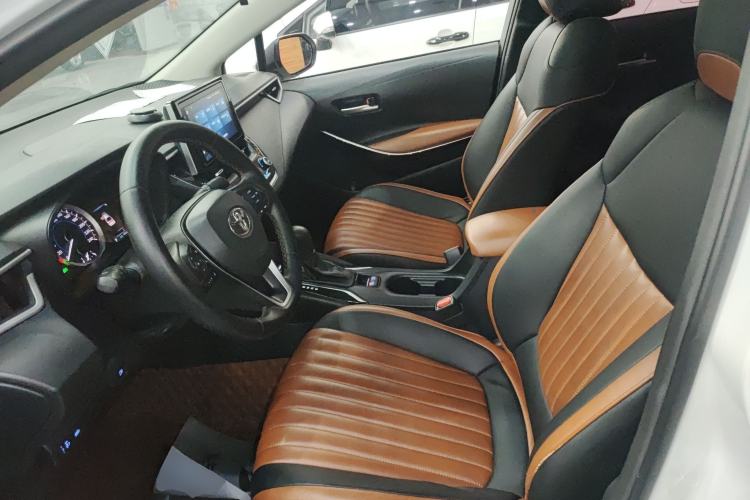 Used Toyota Corolla 2021 Dual-Motor 1.8L E-CVT Elite Edition
