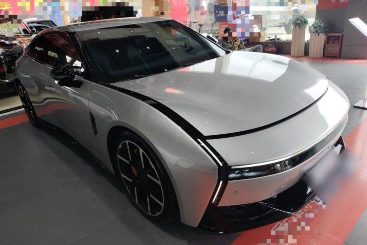 Used XPeng P7 2025 Model—820 Ultra Long Range Ultra
