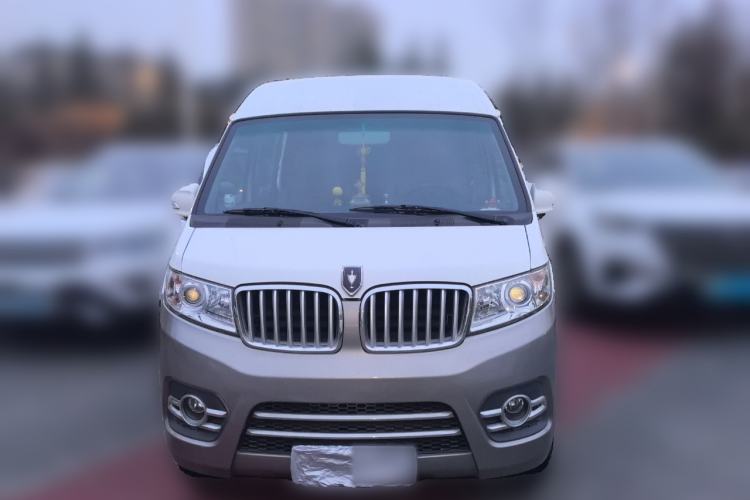 Used Jinbei New Hiace X30L 2018 1.5L Box Truck Business Edition DLCG14 Front