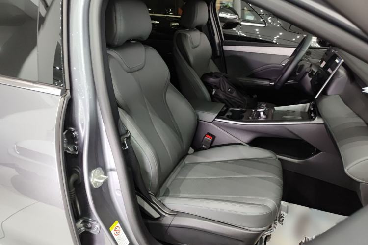 Used BYD Qin PLUS 2025 EV Smart Drive Edition 510KM Leading Model Right Front Seat