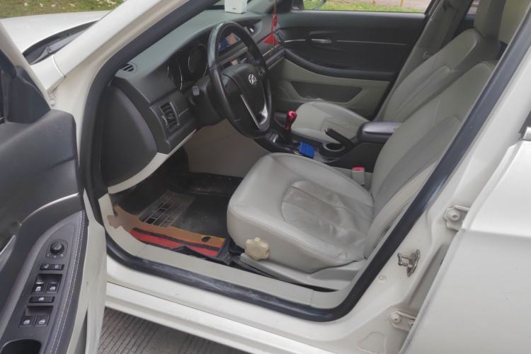 Used BAIC Senova D50 2014 1.5L manual comfort version Driver Seat