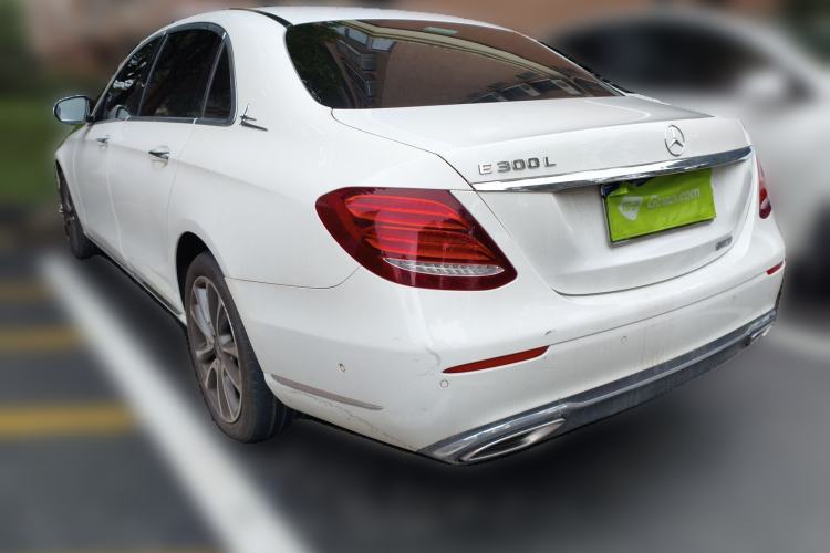 Used Mercedes-Benz E-Class 2016 E 300 L Stylish Model