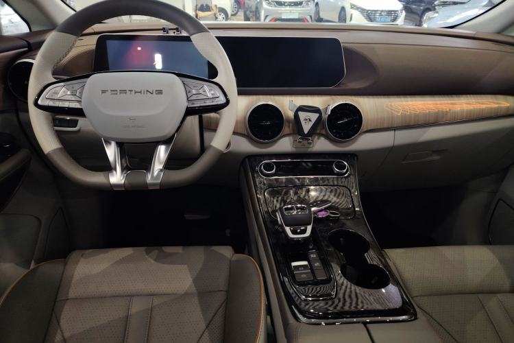 Used FORTHING Yacht 2022 1.5T DCT Chasing-the-Waves Edition
