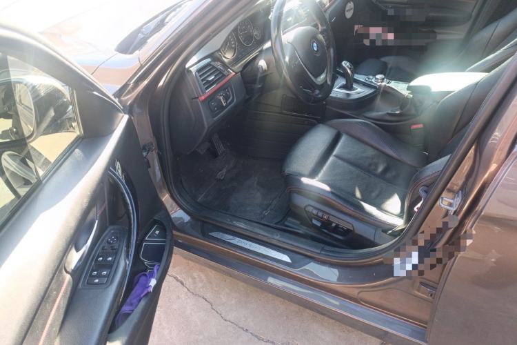 Used BMW 3 Series 2013 320i Sport Design Package