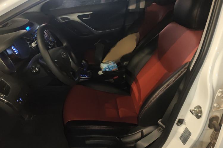 Used Hyundai Elantra (5th Generation / Langdong) 2015 1.6L Automatic Fashion Model Left Front Seat