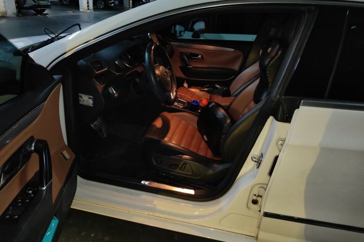 Used Volkswagen FAW-Volkswagen CC 2013 1.8TSI Luxury Model