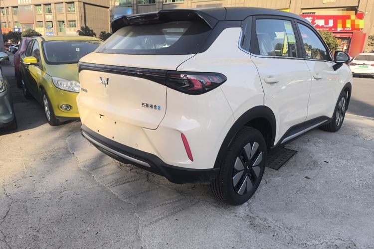 Used Wuling Bingo S 2025 Model 325km Deluxe Edition