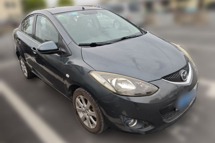 Used Mazda 2 2011 XuanDong 1.5L Automatic Fashion Edition Front Right 45 Deg