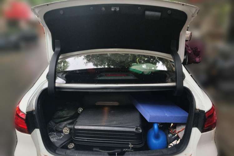 Used CHANGAN Ruicheng CC 2021 Blue Whale Edition 1.5T DCT Luxury Model Trunk