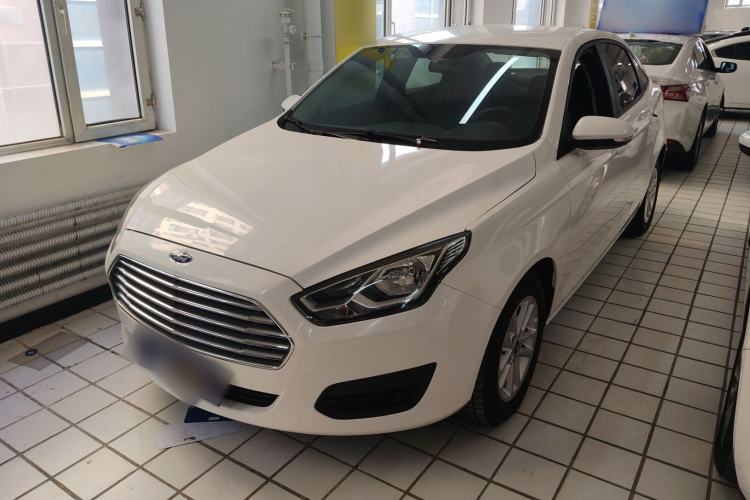 Used Ford Escort 2019 Revised 1.5L Automatic ZhiXiang Version China VI Standard