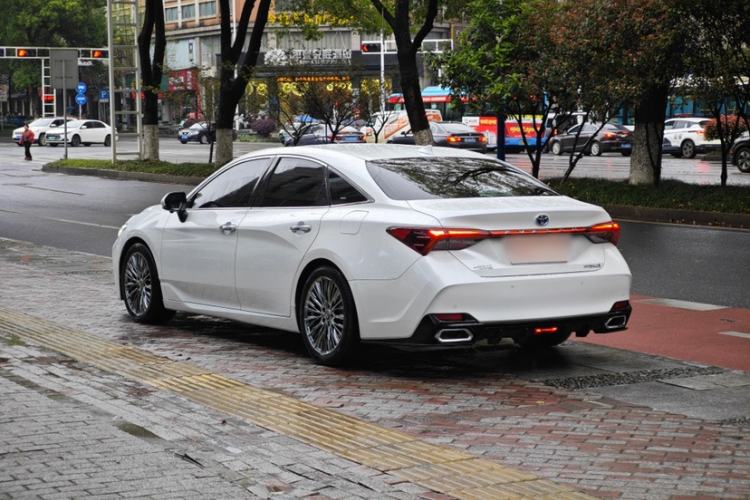 Used Toyota Avalon 2023 Dual-Engine 2.5L Luxury Edition Exterior 3