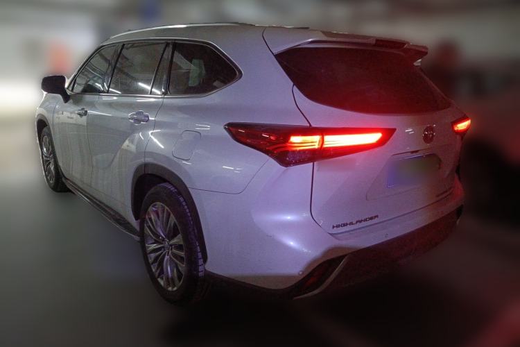 Used Toyota Highlander 2022 Dual-Engine 2.5L Four-Wheel Drive Supreme Edition 7-Seater