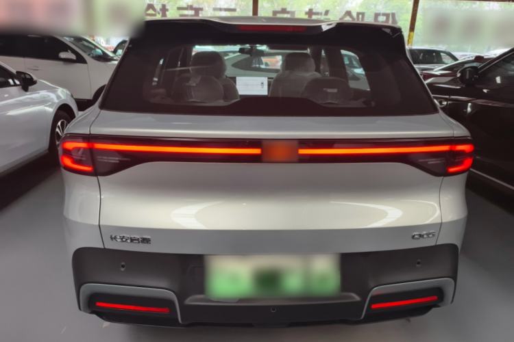 Used CHANGAN NEVO Q05 2026 Model 405Max
