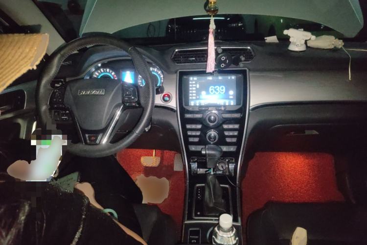 Used Haval H2 2016 Red Label 1.5T Automatic Two-Wheel Drive Prestige Model