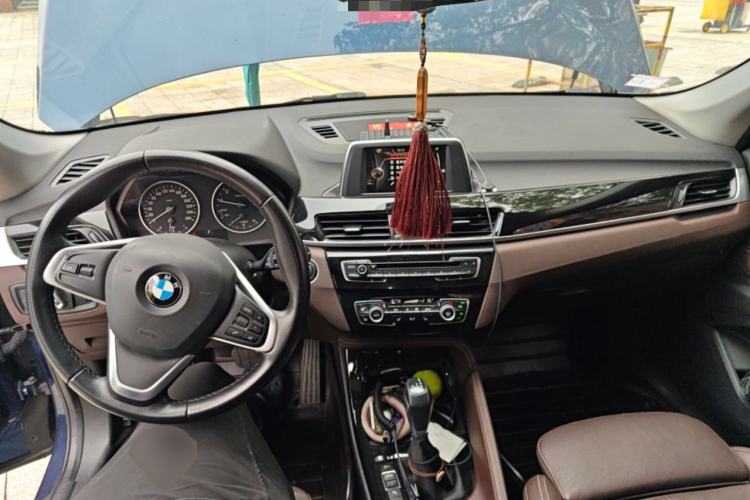 Used BMW X1 2016 sDrive18Li Luxury Model