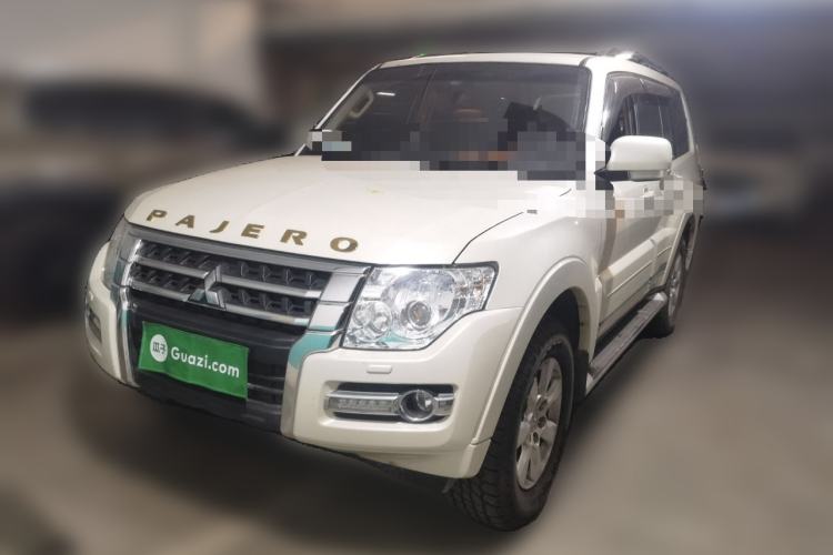 Used Mitsubishi Pajero 2019 3.0L Automatic Standard Edition