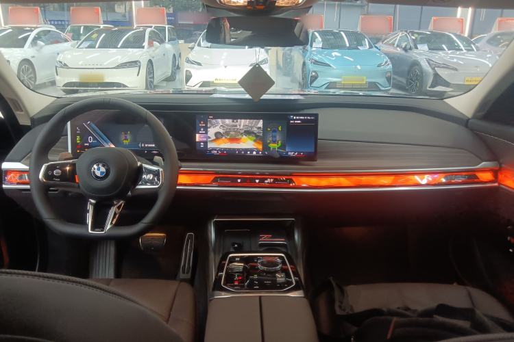 Used BMW 7 Series 2023 735Li M Sport Package
