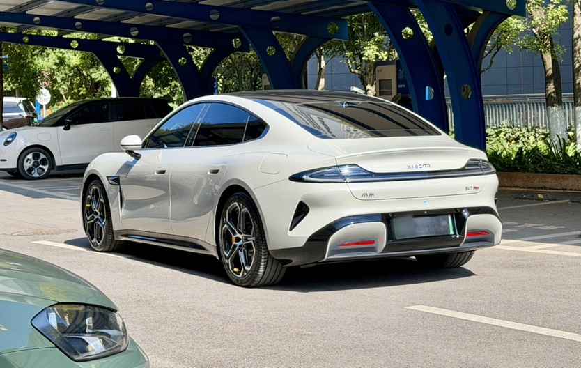 Xiaomi Auto SU7 2024 Four-Wheel Drive Ultra-Long Range Advanced Intelligent Driving Max Edition — снимка 16