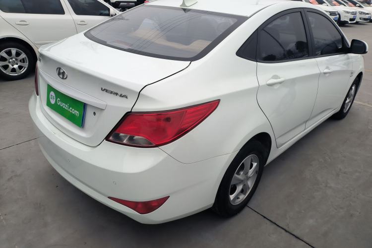 Used Hyundai Verna (older generation) 2016 1.4L Manual Smart GLS Trim