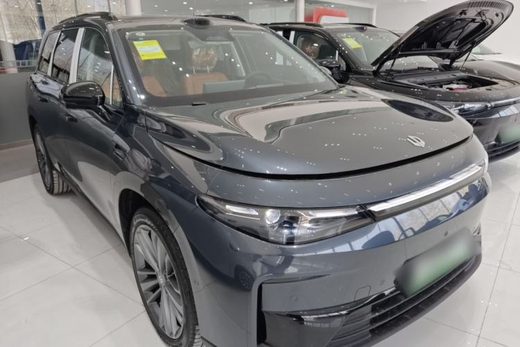 Used Leapmotor C16 2026 All-Electric 630 LiDAR Zhizun Edition 6 Seats
