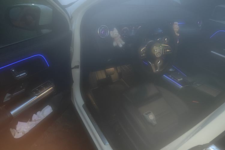 Used Mercedes-Benz GLA 2022 GLA 200 Driver Seat