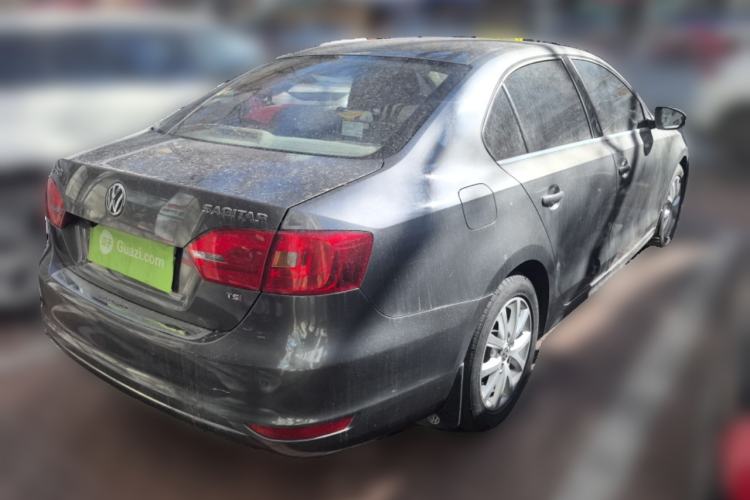 Used Volkswagen Sagitar 2012 1.4TSI Automatic Luxury Edition
