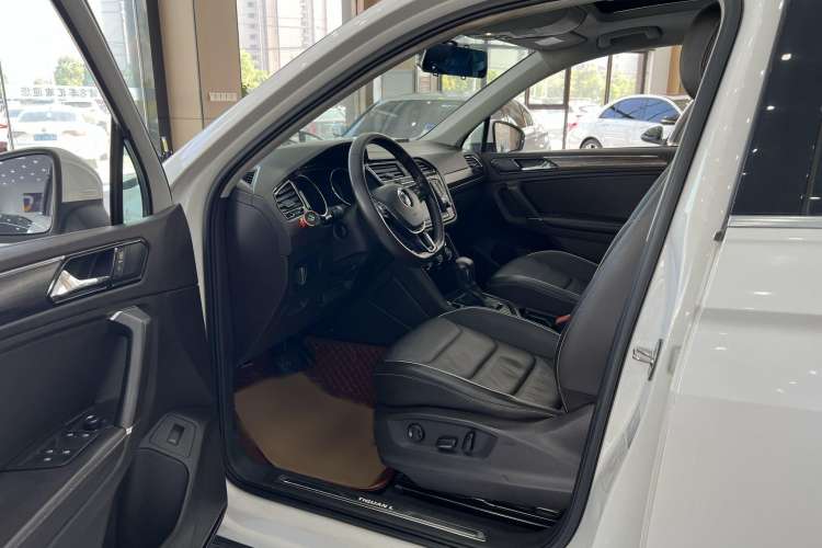 Used Volkswagen Tiguan L 2017 330TSI Automatic Two-Wheel Drive Flagship Edition