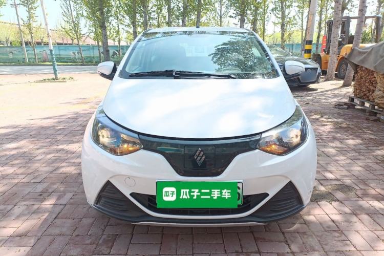 Used JMEV Xiao Qilin 2024 201km Comfort Version Front