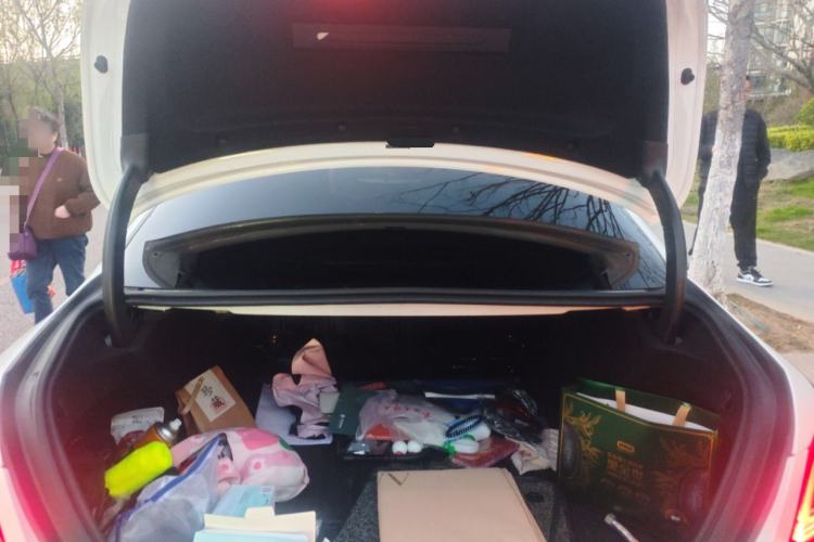 Used Mercedes-Benz C-Class 2020 C 200 L Fashion Edition Sport Version Trunk