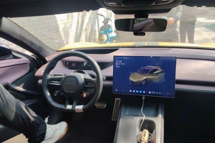 Used Xiaomi Auto SU7 2024 Four-Wheel Drive Ultra-Long Range Advanced Intelligent Driving Max Edition Steering Wheel